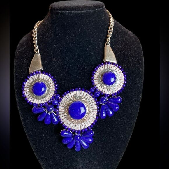 #405 VINTAGE 80's Cobalt Beaded Necklace - Picture 1 of 5